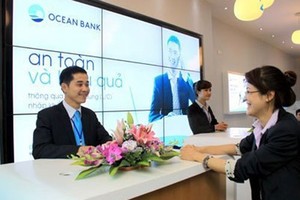 Ngân hàng “phá giá” lãi suất cho vay